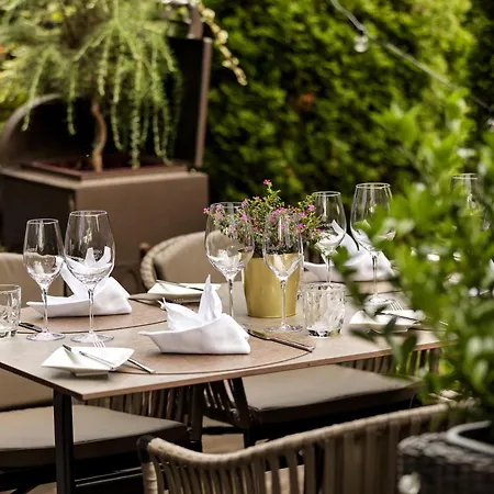 מלון Austria Trend Congress