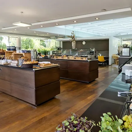 Austria Trend Congress 4* אינסברוק