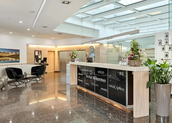 Austria Trend Congress מלון 4*