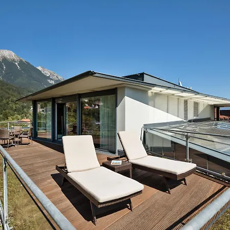 Austria Trend Congress Otel 4*