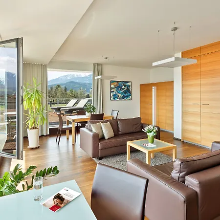 Otel Austria Trend Congress 4*