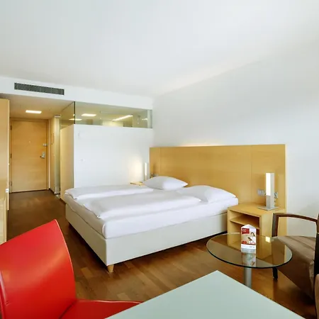 Austria Trend Congress Otel 4*