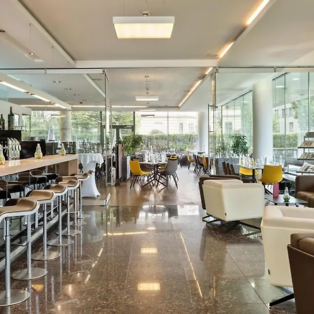 Otel Austria Trend Congress 4*